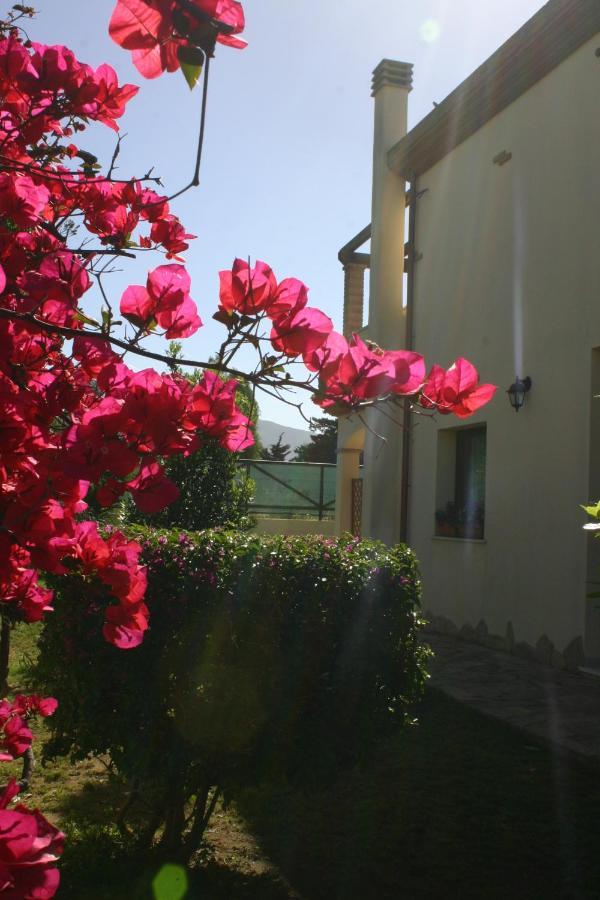 فلوميني دي كوارتو Casa Vacanze Menta Fiorita المظهر الخارجي الصورة